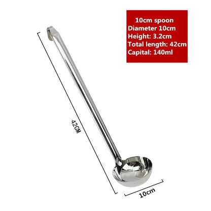 Durable soup ladle – long handle, big round scoop, ideal for kitchen and buffet use. A breathe of home
