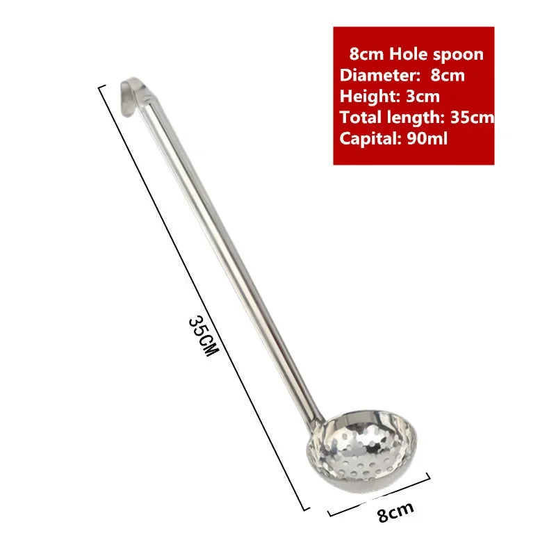 Durable soup ladle – long handle, big round scoop, ideal for kitchen and buffet use.