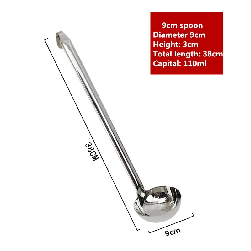 Durable soup ladle – long handle, big round scoop, ideal for kitchen and buffet use.