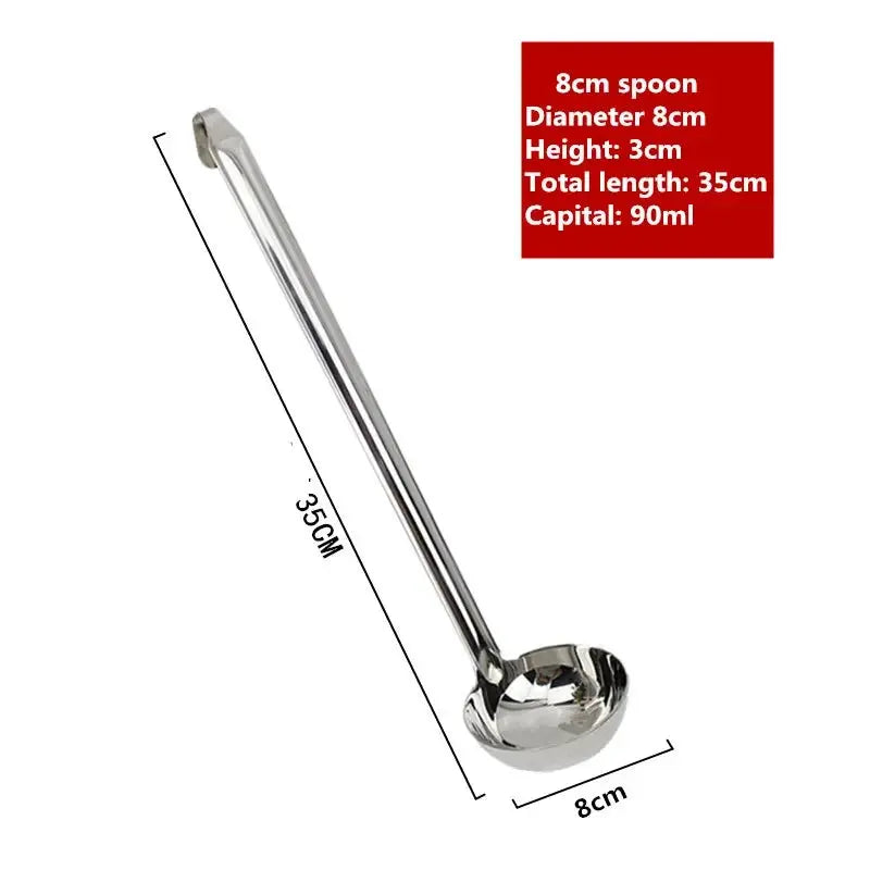 Durable soup ladle – long handle, big round scoop, ideal for kitchen and buffet use. A breathe of home